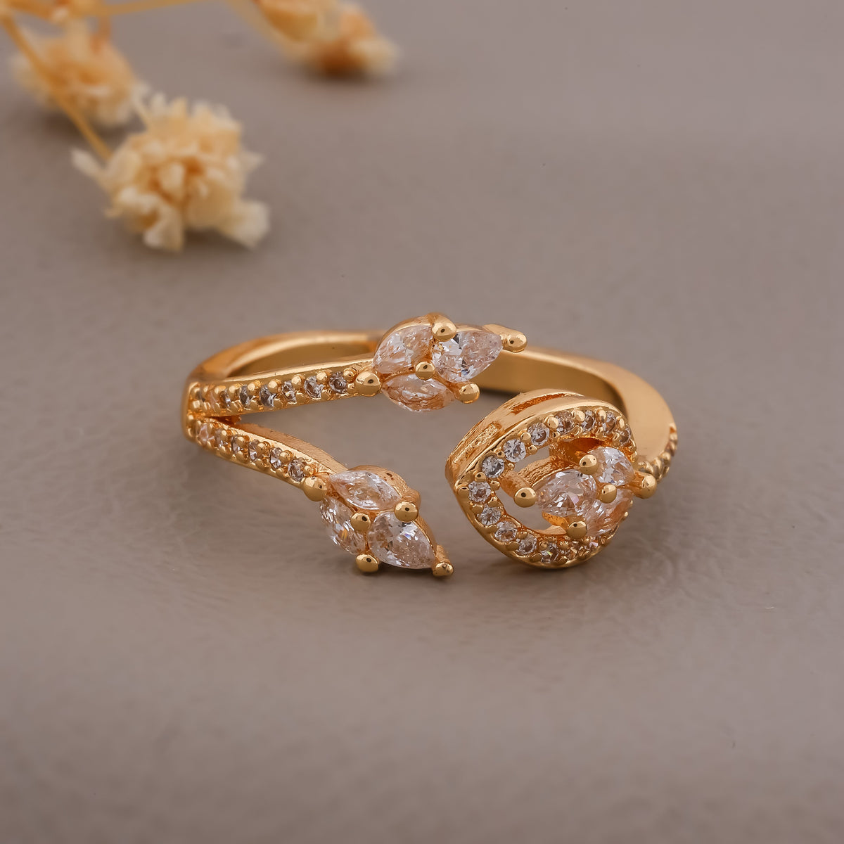 Pihu Glow Rings